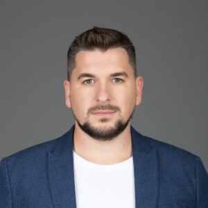 Виктор Серебренников