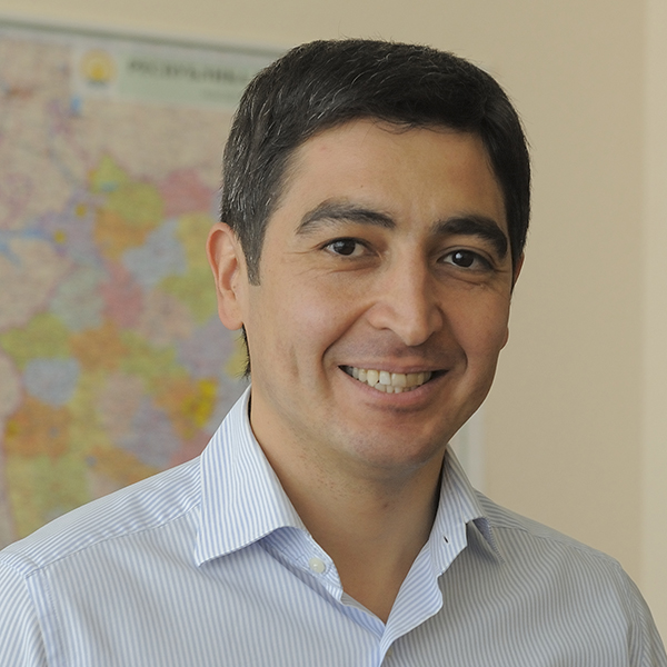 Рустем Ахунов