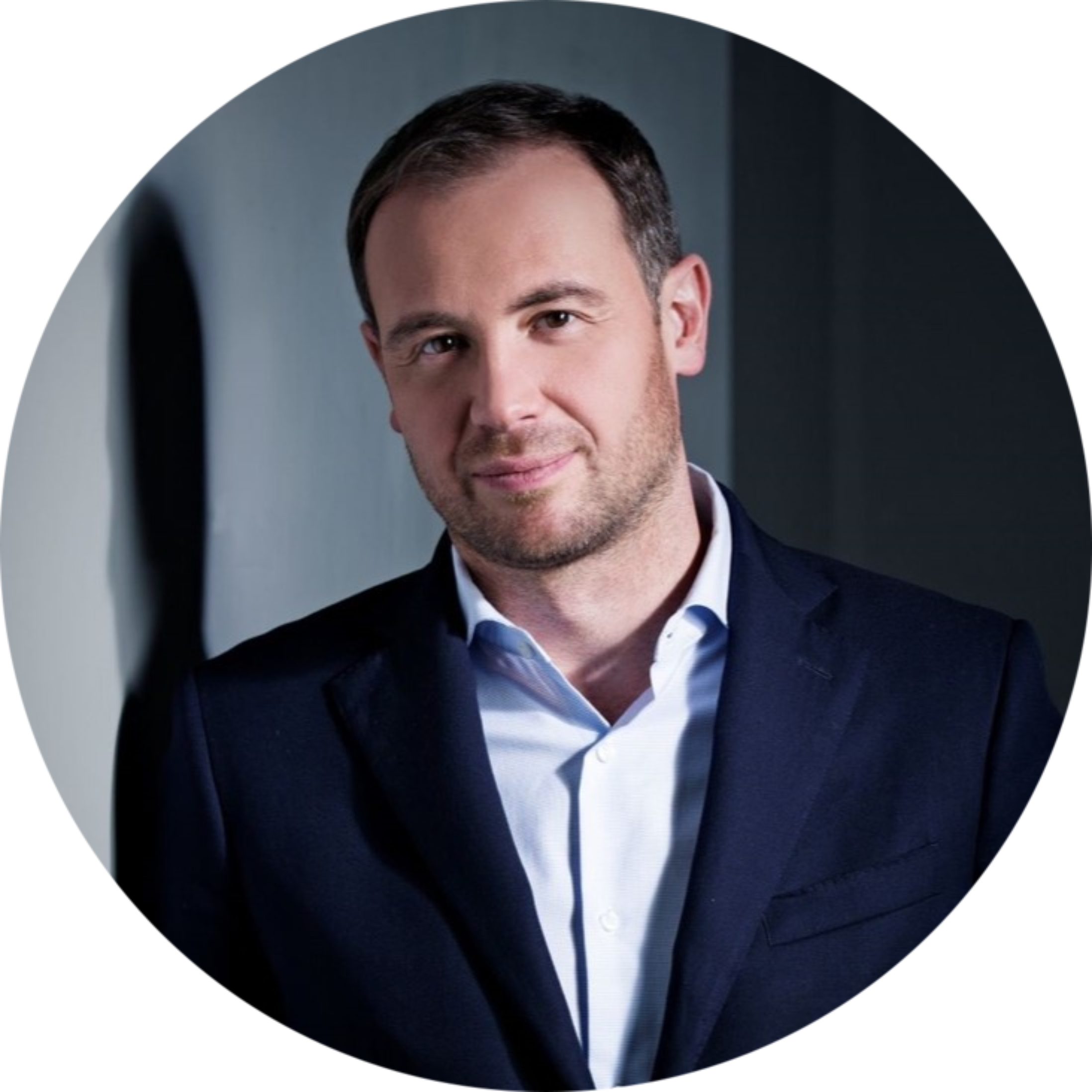 Александр Сахаров