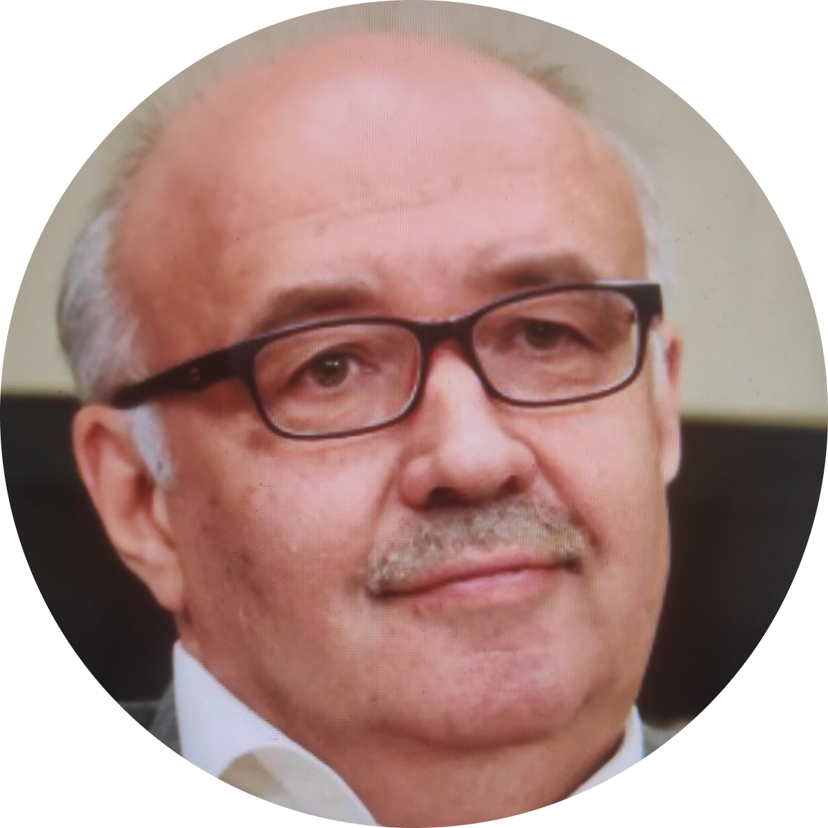 Аркадий Иванов