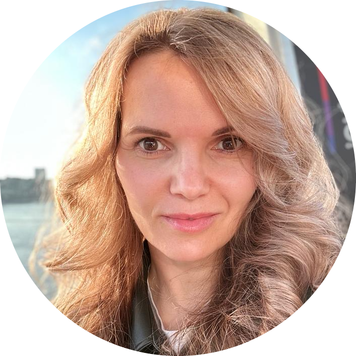 Елена Кучерявая