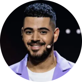 Роман Каграманов