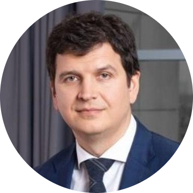 Александр Петров