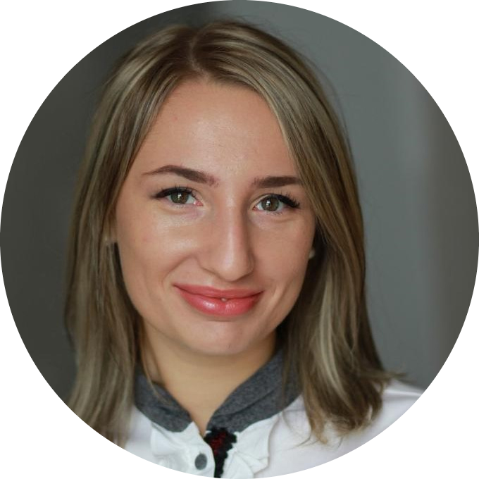 Юлия Степанова