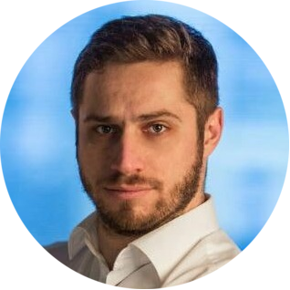 Александр Петров