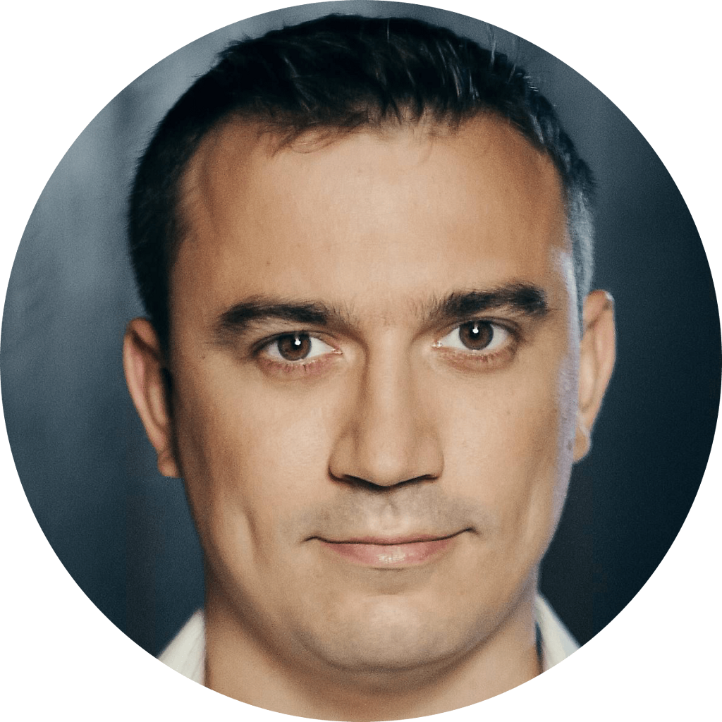 Павел Новиков