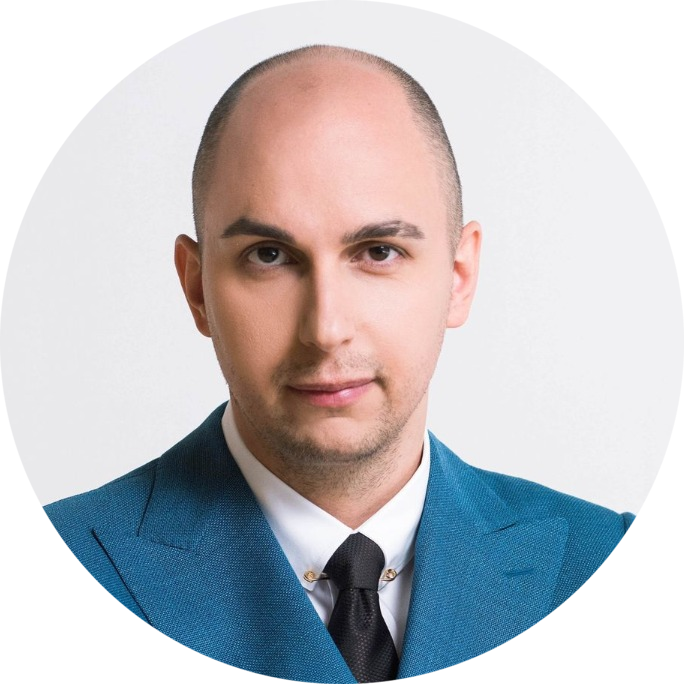 Илья Иванов