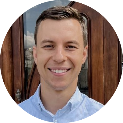 Александр Шкенев