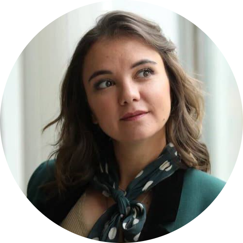 Алиса Денисова 