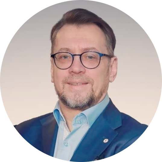 Константин Гусельников