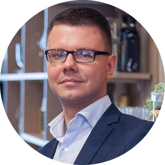 Дмитрий Савельев