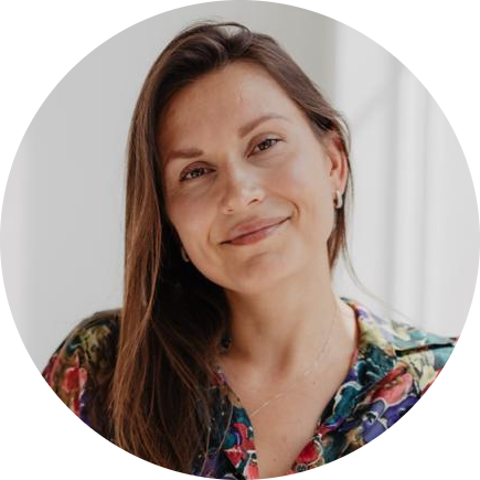 Юлия Карасева