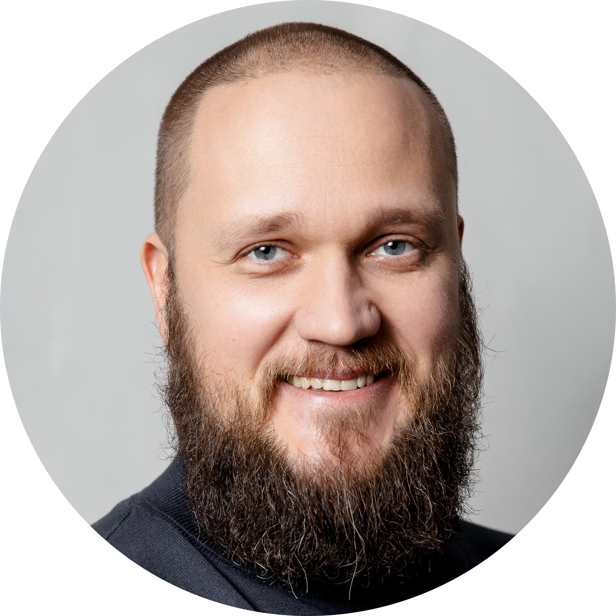 Артем Иванов