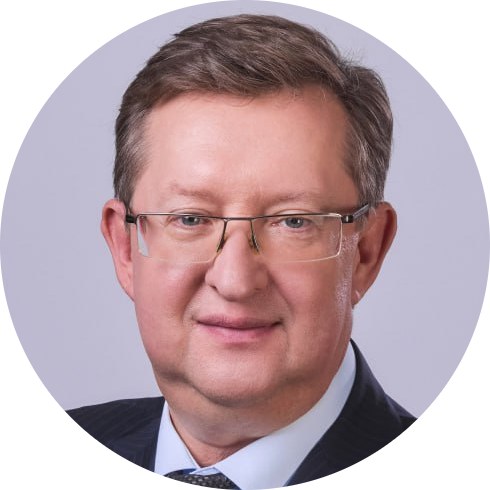 Антон Комаров