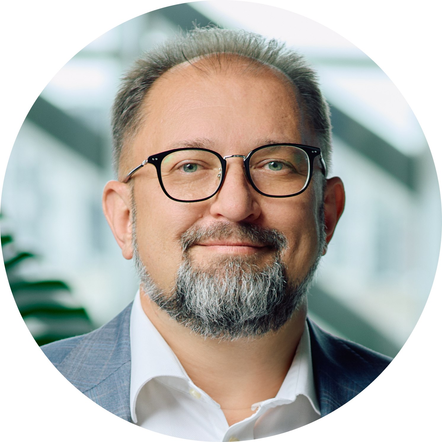 Денис Колокольников