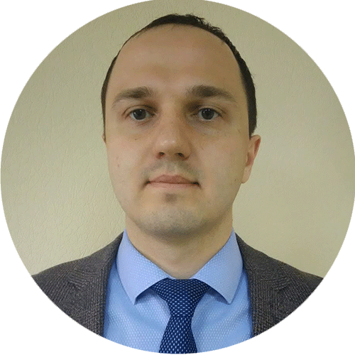 Максим Старцев