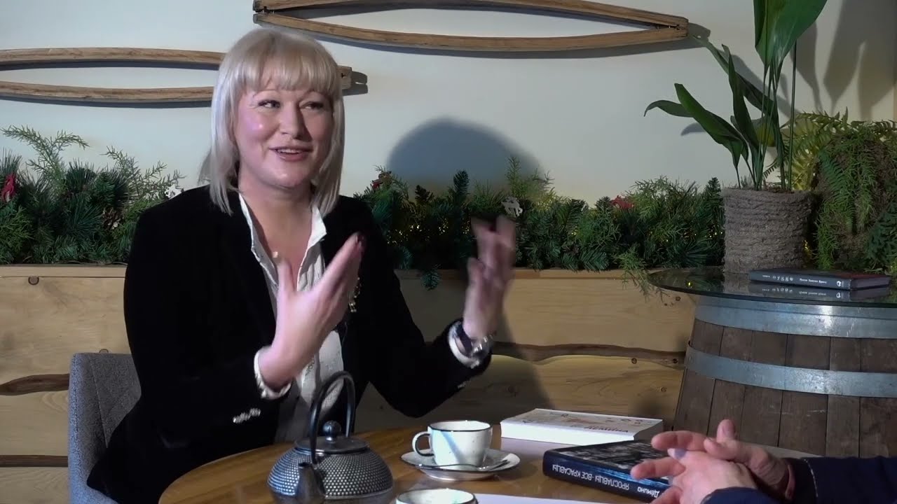 РАЗГОВОРЫ О БИЗНЕСЕ. Юлия Дeмина, автор книги «Ярославцы все красавцы». Запись 01.02.2022г.