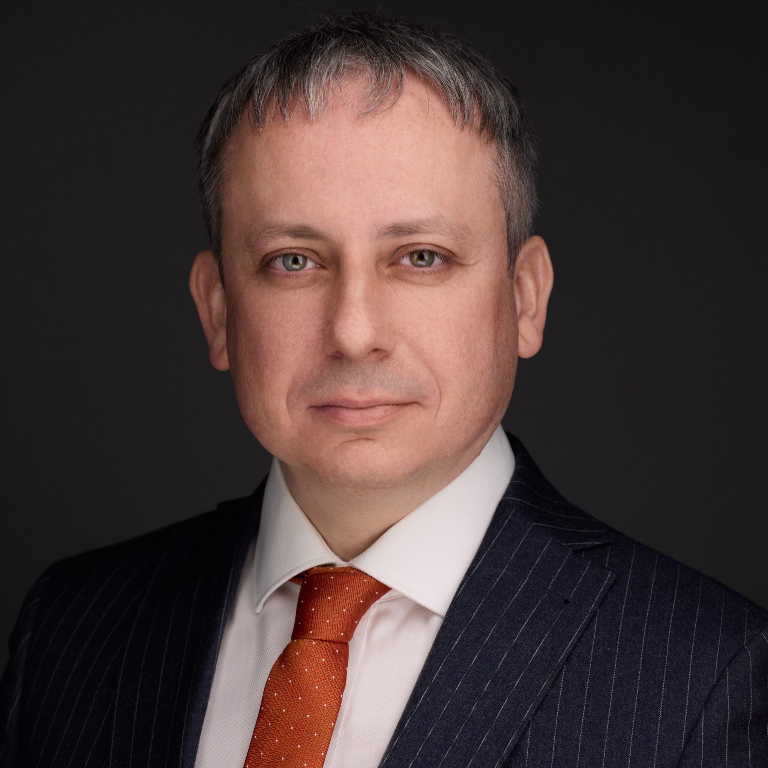 Максим Иванов