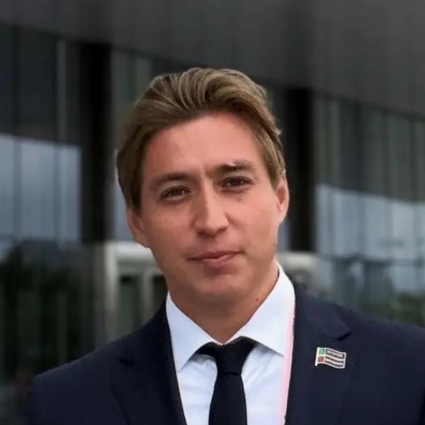 Дамир Шакиров
