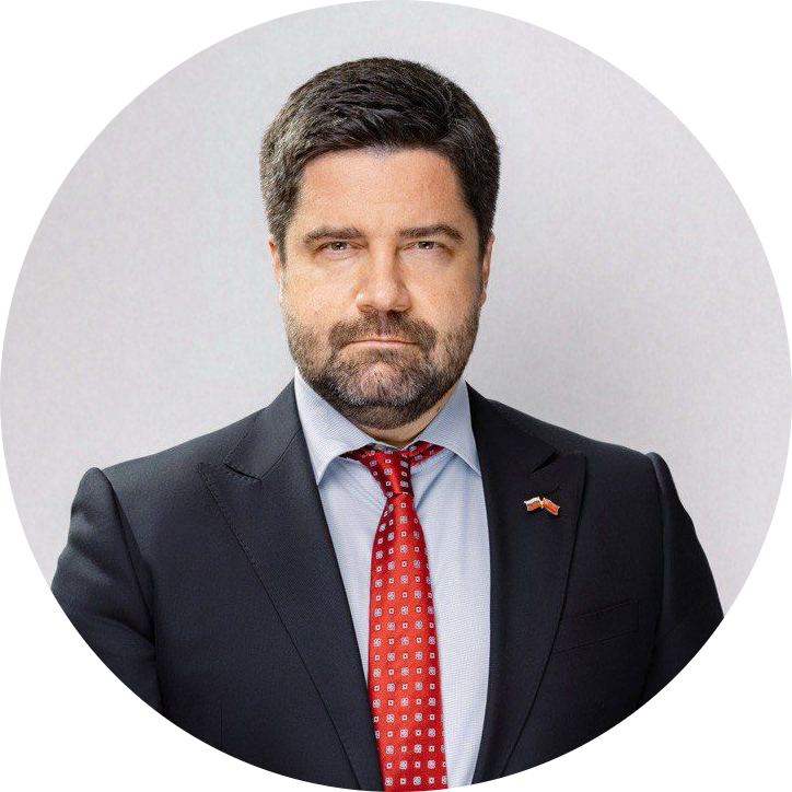 Дмитрий Панов