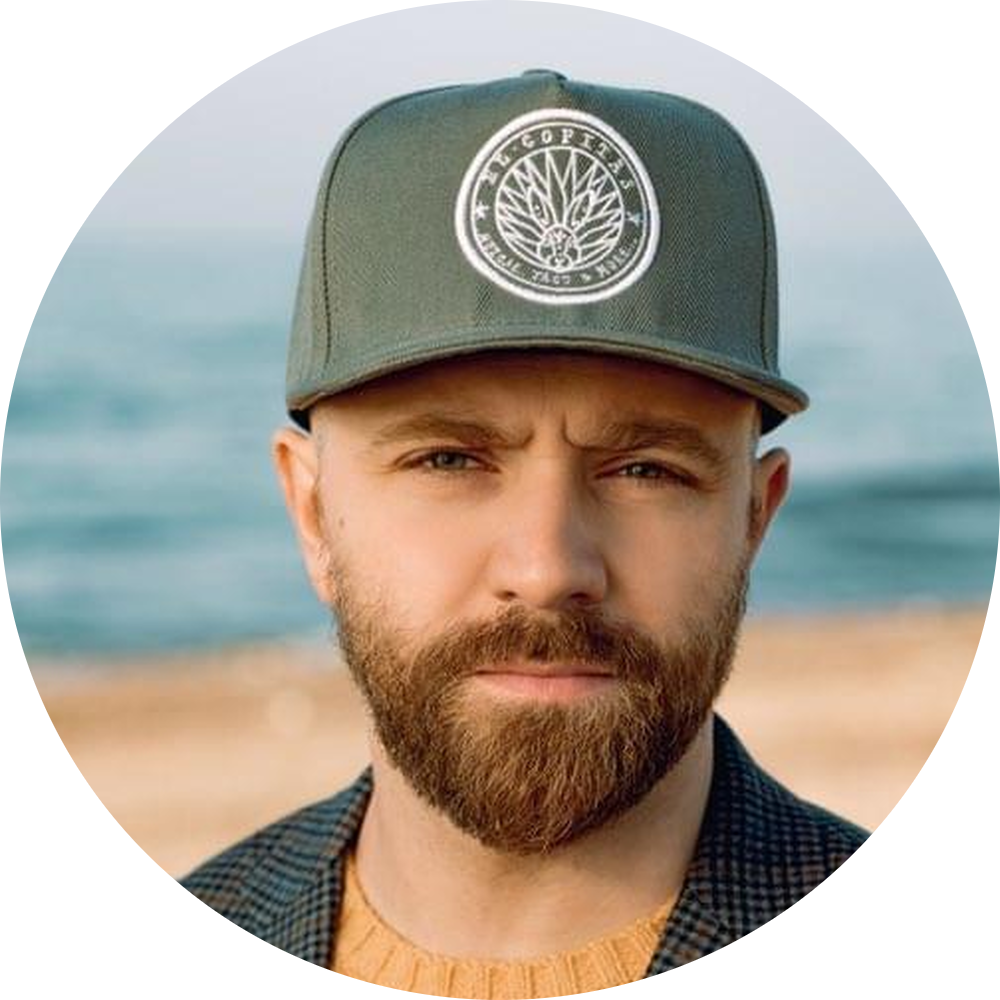 Артем Перук