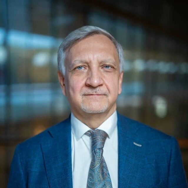 Рустэм Хайретдинов 