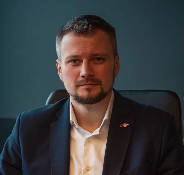 Павел Кипарисов
