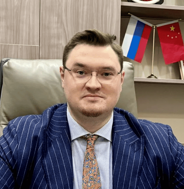 Кирилл Лесников