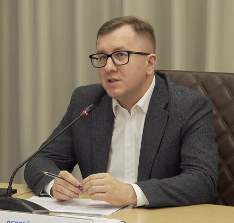 Сергей Азаренков