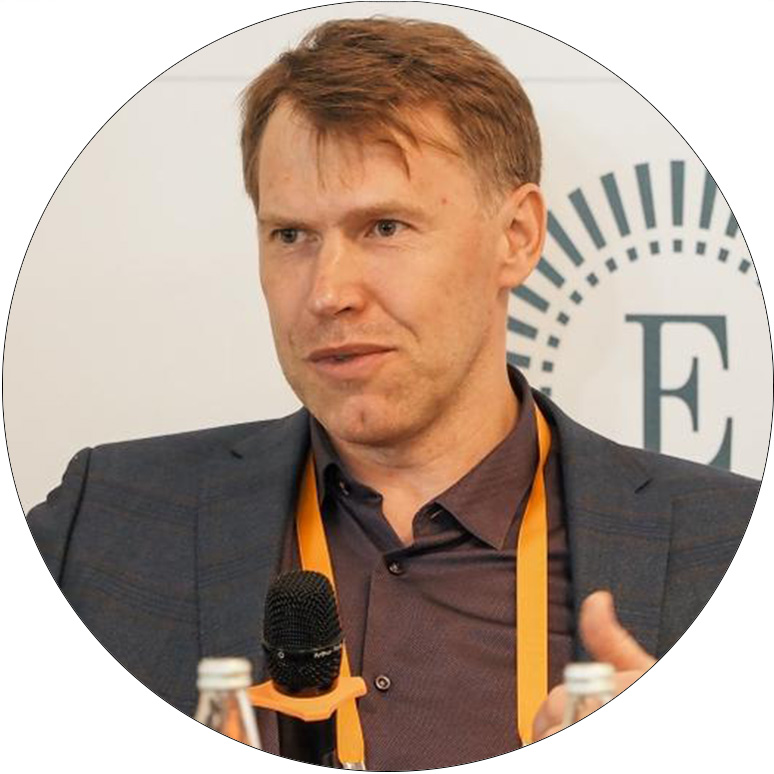 Дмитрий Галаганов