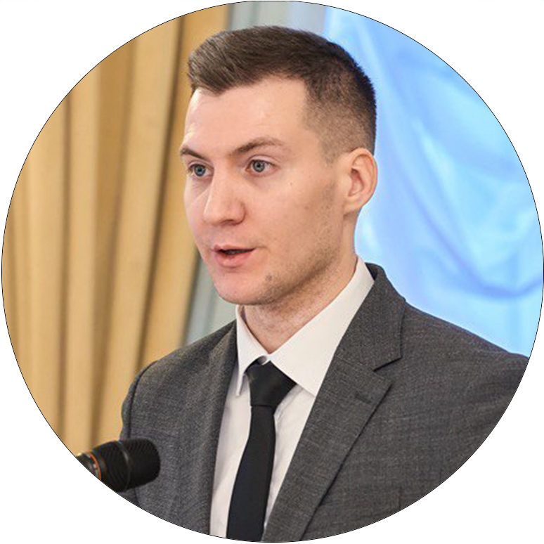 Илья Потанин
