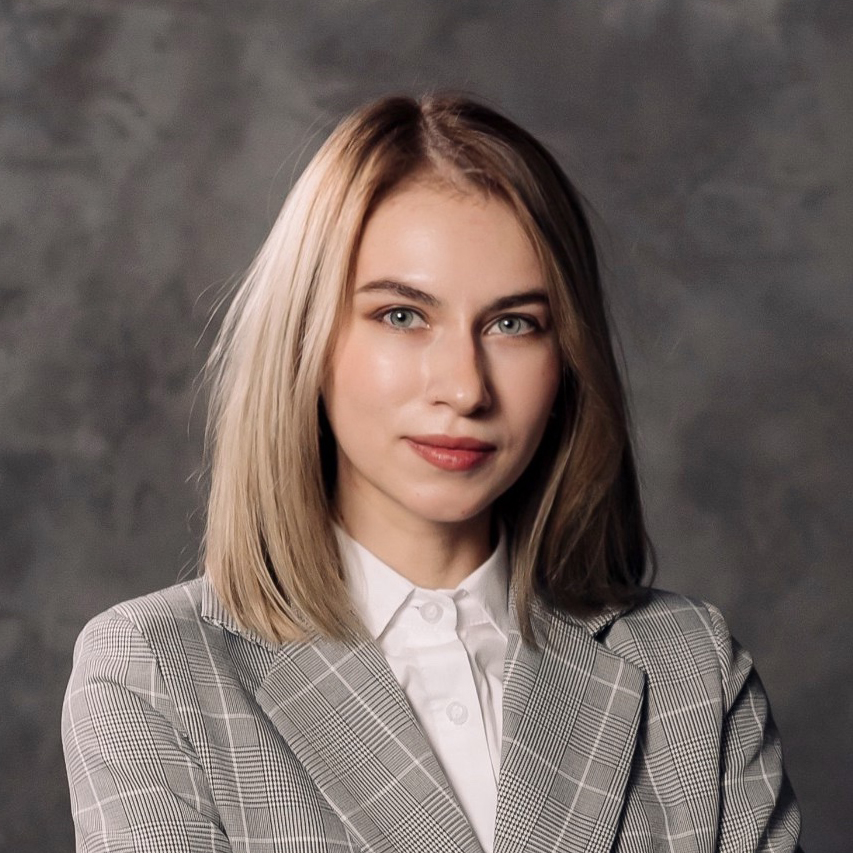 Софья Серова