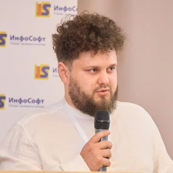 Владислав Бычихин