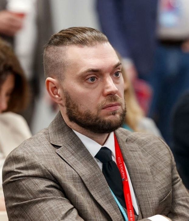 Сергей Безруков