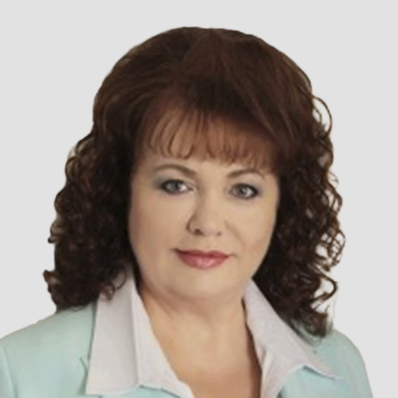 Лариса Фенева