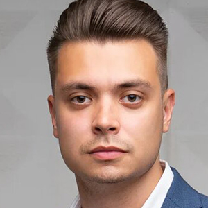 Антон Агапов