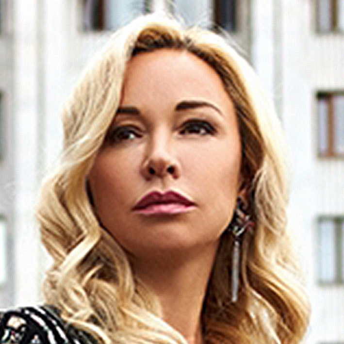 Юлия Александрова