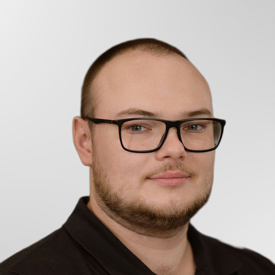 Дмитрий Пристёгин