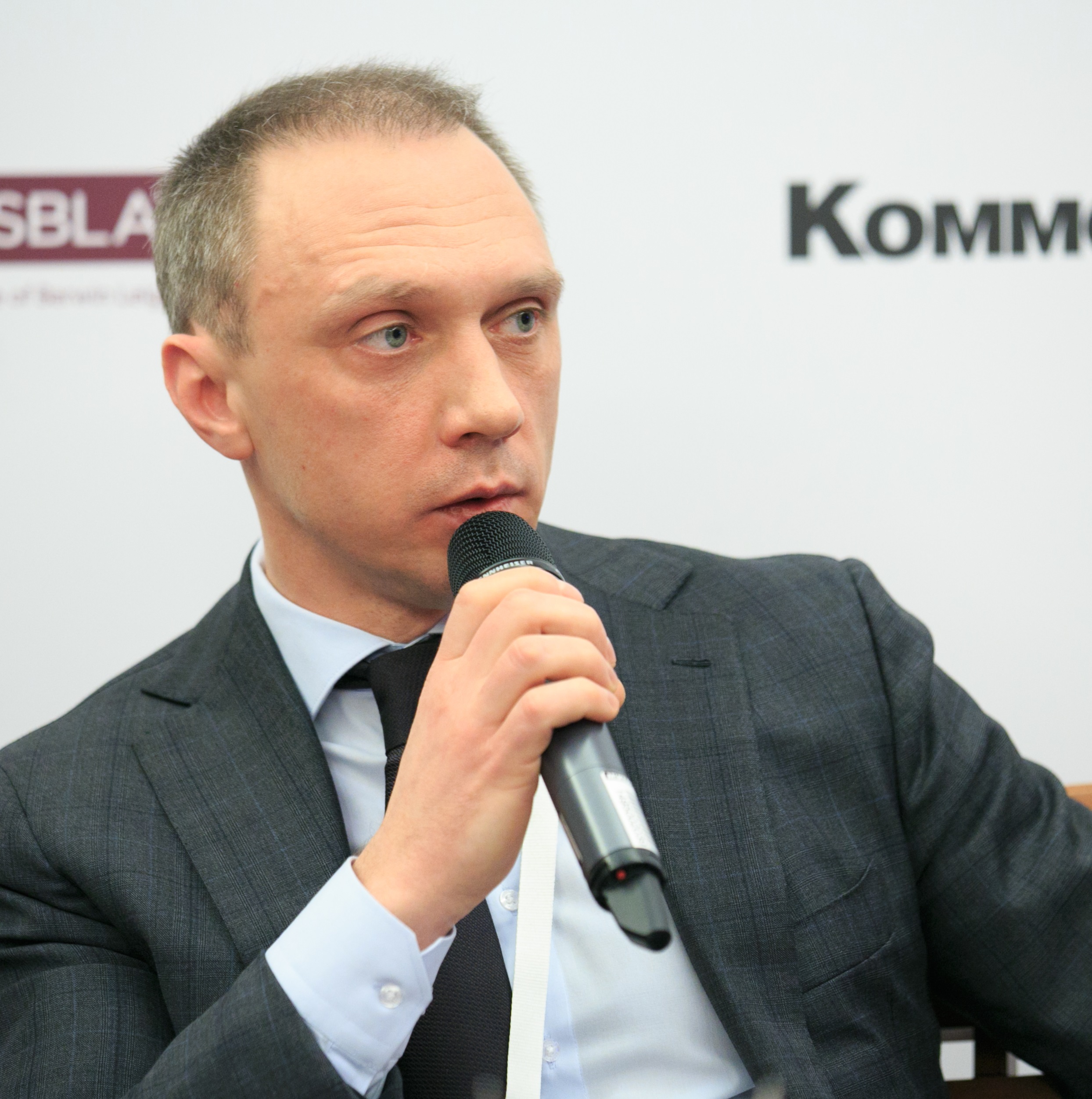 Виталий Саксин