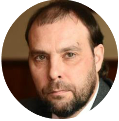 Максим Струкалёв