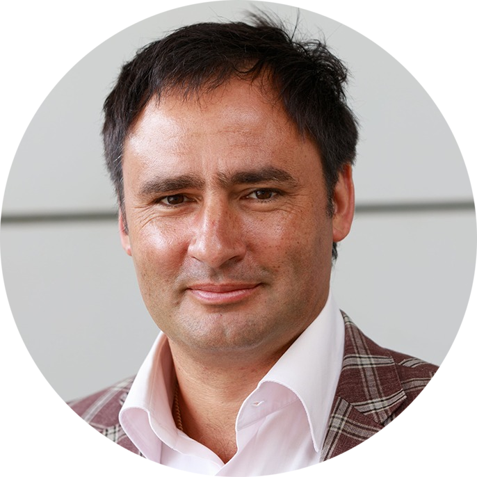 Константин Рзаев