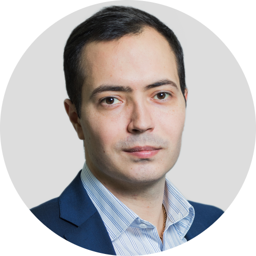 Владислав Стратонников