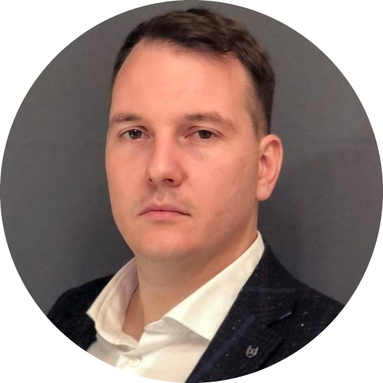 Антон Андреев