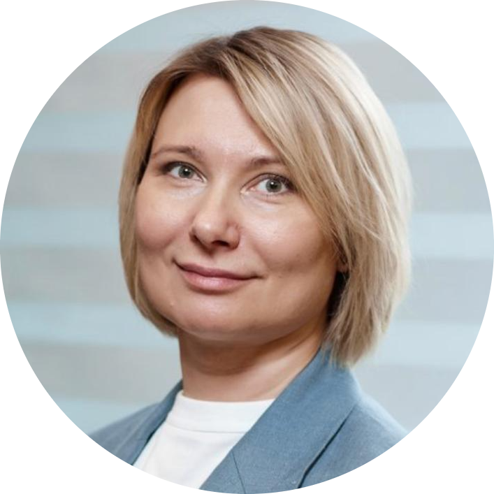 Юлия Николаева