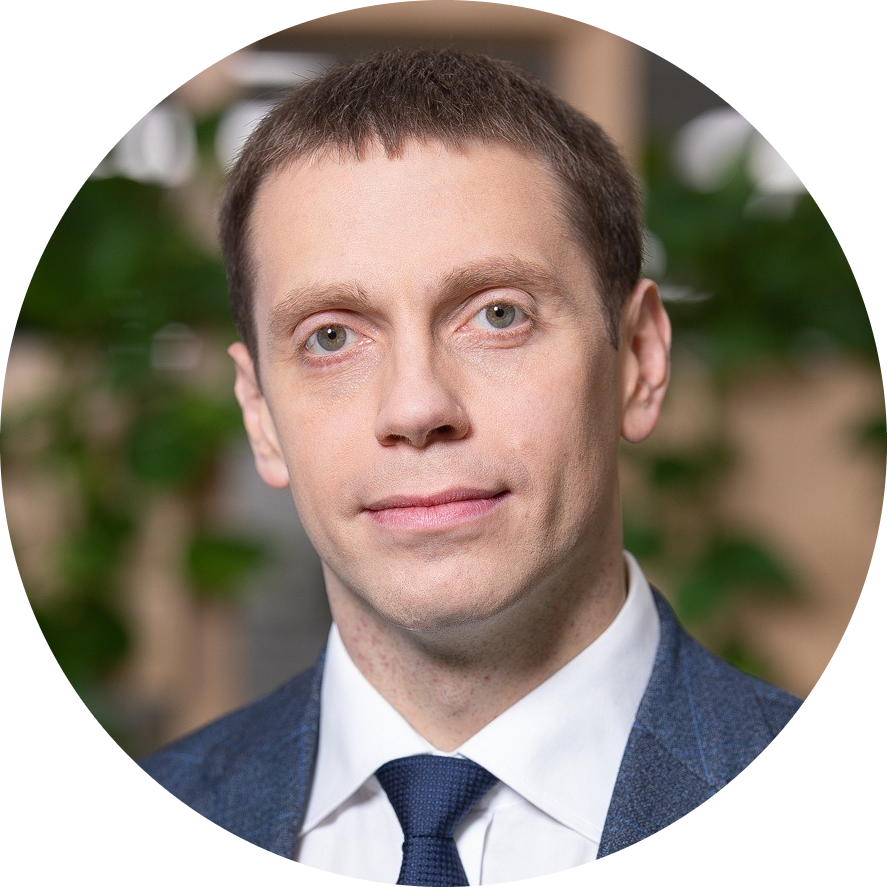 Антон Кондратов  