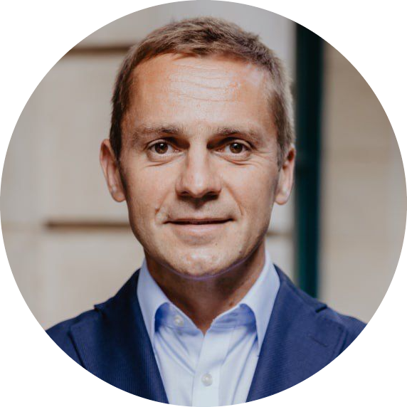 Михаил Макаров