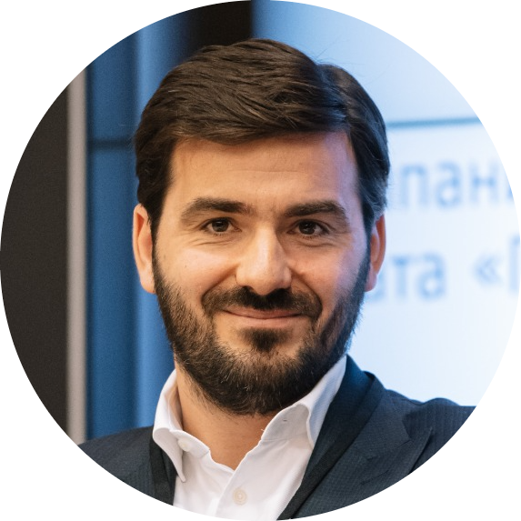 Артем Петрухин