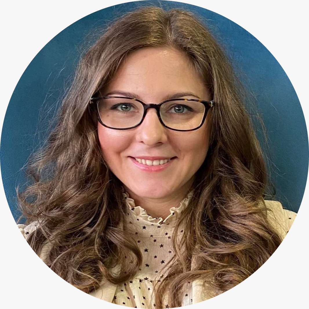 Анна Шаповалова