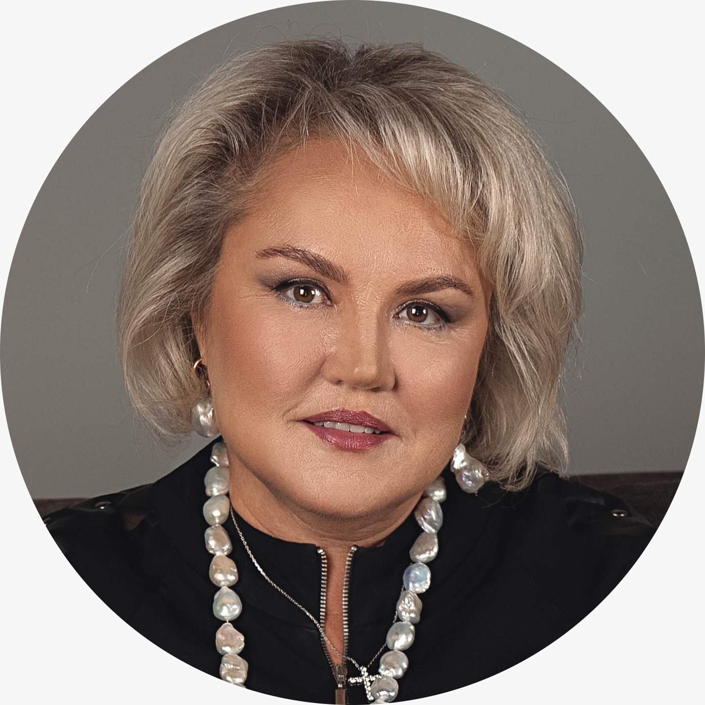 Елена Комиссарова